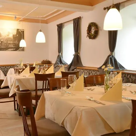 Landhotel Gressenbauer Hotel 3*